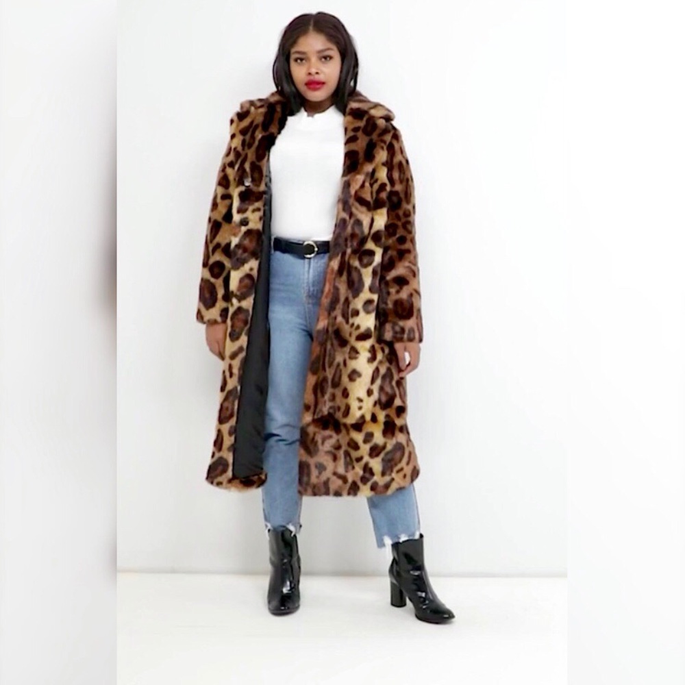 COPY - Leopard faux fur coat